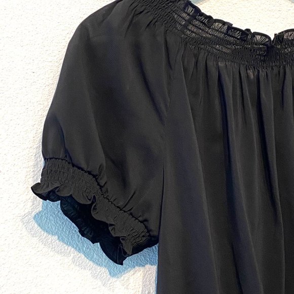 Outback Red by The Limited Black Puffy Sleeve Smocked Top Blouse Shirt - Picture 7 of 10